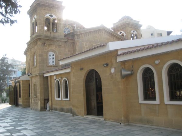 Ιερός Ναός Αγίου Σπυρίδωνος (Παλαιό Κοιμητήριο)