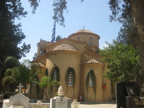 Ιερός Ναός Αγίων Κωνσταντίνου και Ελένης (Νέου Κοιμητηρίου)