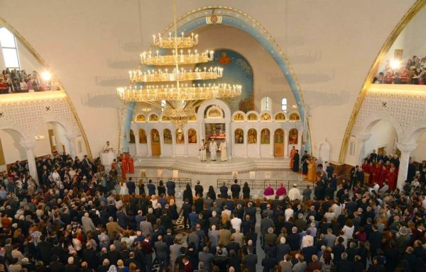 Εγκαίνια Καθεδρικού Ναού Αλβανίας