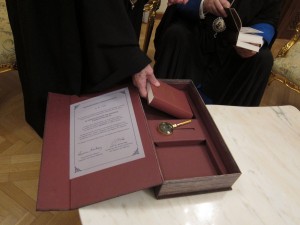 ΕΓΚΑΙΝΙΑ ΕΚΘΕΣΗΣ ΒΙΒΛΙΟΥ ΚΑΙ ΑΓΙΟΓΡΑΦΙΑΣ