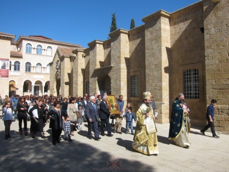 Οι ενορίτες του Απ. Ανδρέα Νεάπολης συναντήθηκαν μετά από 40 έτη