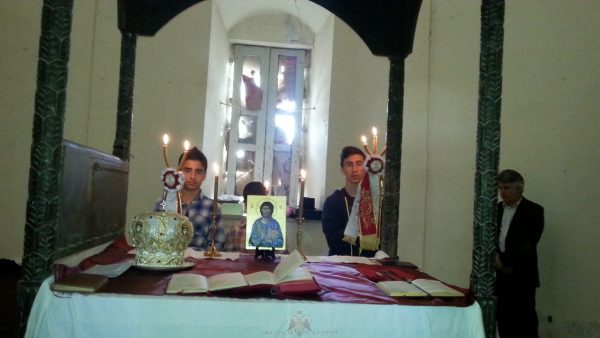 Θεία Λειτουργία στον Άγιο Γεώργιο Έξω Μετοχίου