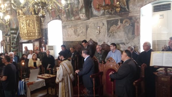 Εκκλησιασμός των εκτοπισμένων του Αγίου Ιωάννου του Θεολόγου Μιάς Μηλιάς