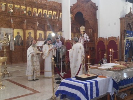 Θεία Λειτουργία και Μνημόσυνα Ενορίας Αποστόλου Ανδρέα Νεαπόλεως – Κωνσταντίας