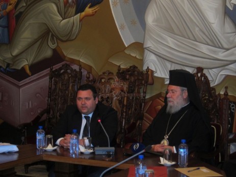 O Υπουργός Παιδείας και Πολιτισμού ενώπιον της Ιεράς Συνόδου