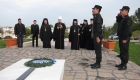 Στον Τύμβο Μακεδονίτισσας και τα Φυλακισμένα Μνήματα ο Αρχιεπίσκοπος Πράγας2